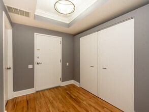 165 N Canal St in Chicago, IL - Foto de edificio - Building Photo