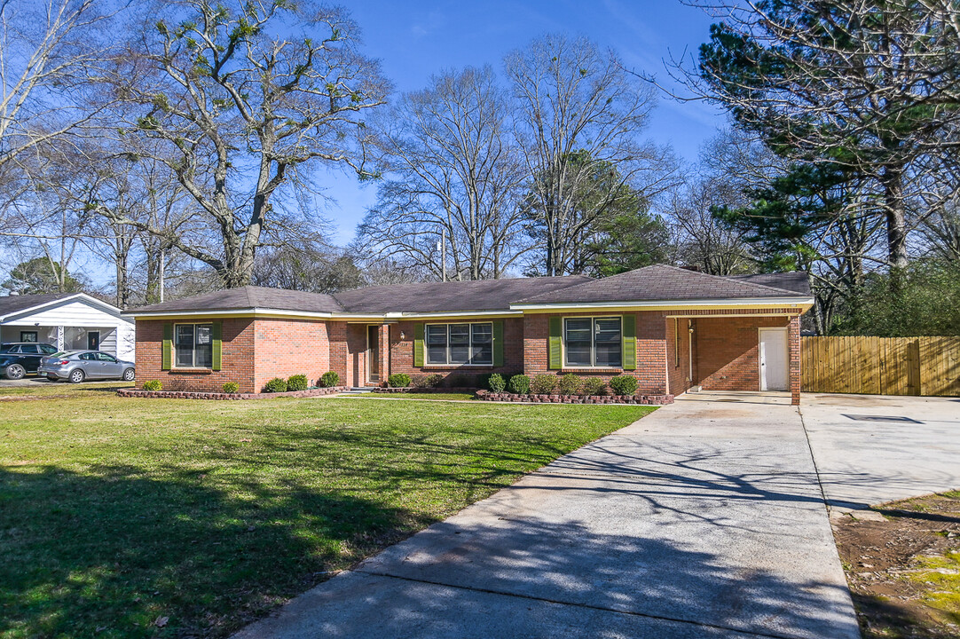 1716 Pennylane SE in Decatur, AL - Building Photo