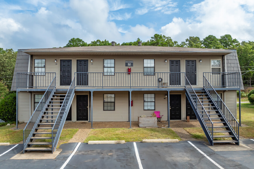 Bowman Heights Apartments in Little Rock, AR - Building Photo