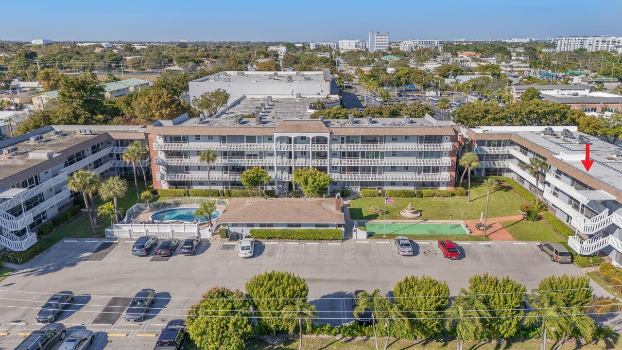 1971 SE 5th Ct in Pompano Beach, FL - Foto de edificio
