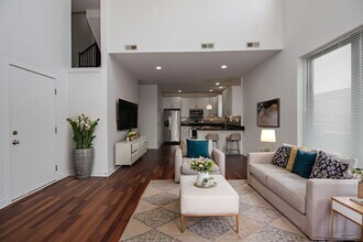 1707 S Ruble St in Chicago, IL - Building Photo - Building Photo