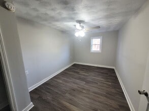 2400 Bell St in Columbus, GA - Building Photo - Building Photo