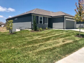 8109 SE 6th St in Blue Springs, MO - Building Photo - Building Photo