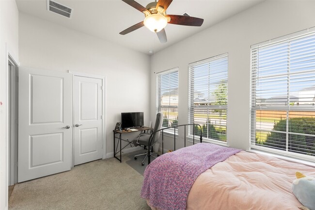 1939 Shallow Canyon Ln