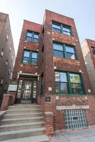 2343 W Haddon Ave in Chicago, IL - Building Photo