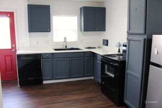 6706 Tippett St in Houston, TX - Building Photo - Building Photo