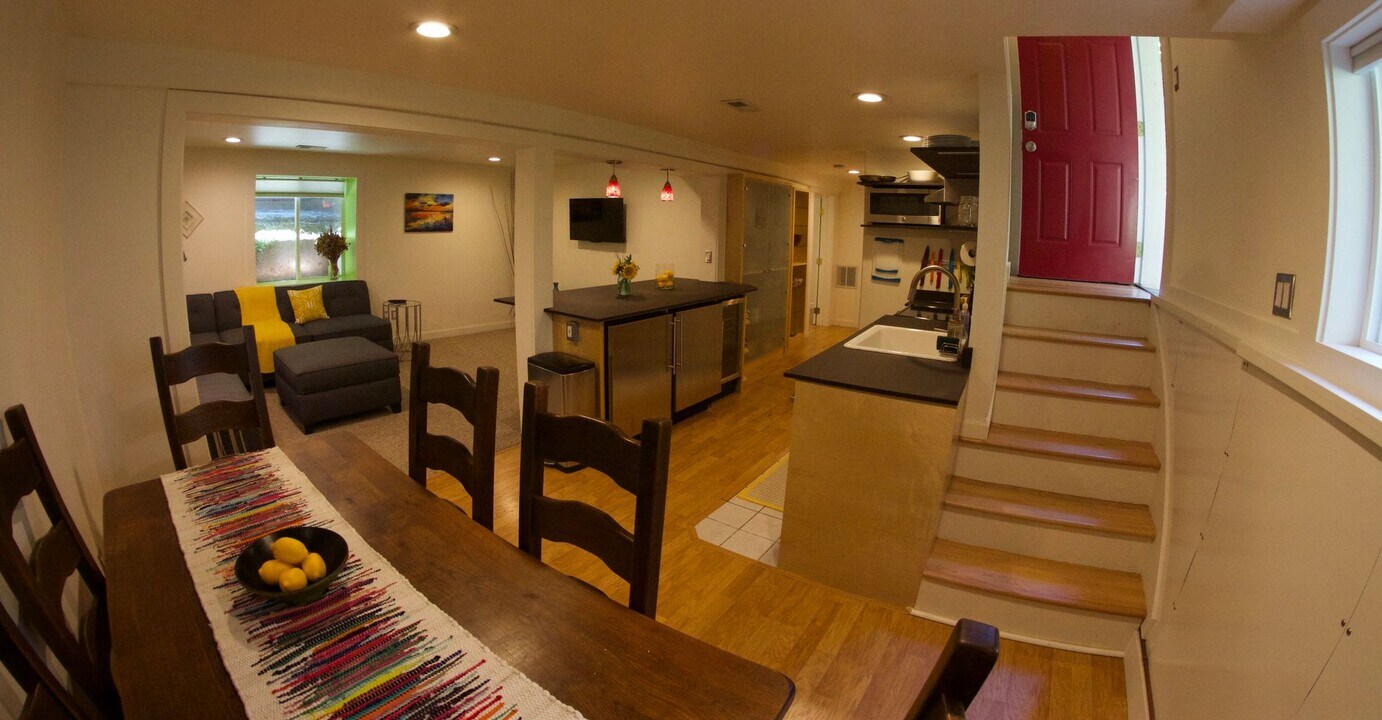 2919 E Cherry St in Seattle, WA - Foto de edificio