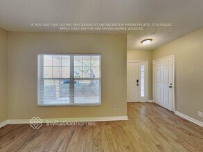 4204 Forest Island Dr in Orlando, FL - Building Photo - Building Photo