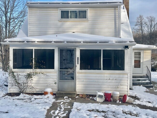 120 Cotter Rd in Aliquippa, PA - Building Photo - Building Photo