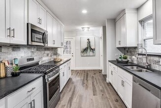 311 S Oak Cliff Blvd in Dallas, TX - Building Photo - Building Photo