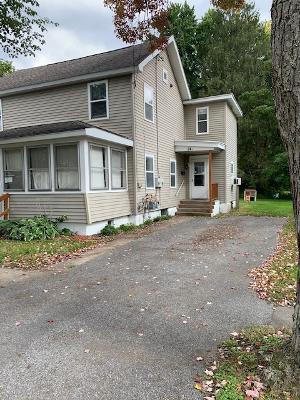 24 Spring St, Unit UnitA in Phoenix, NY - Building Photo - Building Photo