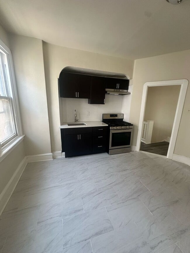 property at 633 W Olney Ave