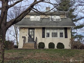 645 Kimball Ave in Westfield, NJ - Building Photo