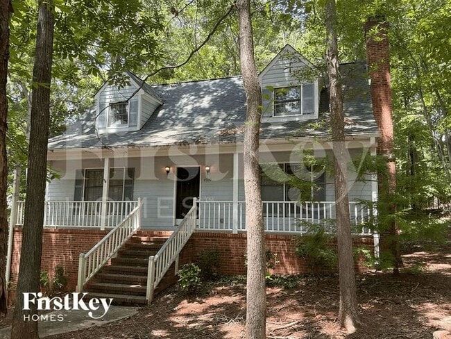 property at 4509 Huntington Dr