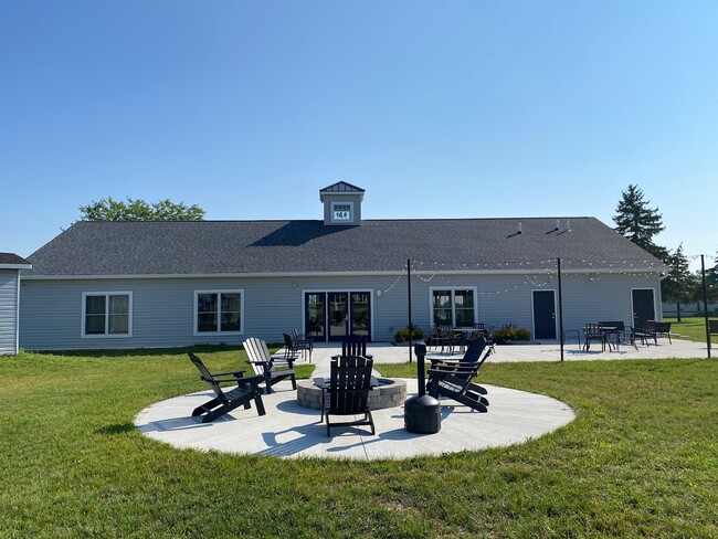 WildFlower Crossing in Albion, MI - Building Photo - Building Photo