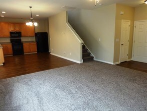 105 Graduate Ln in Ladson, SC - Building Photo - Building Photo