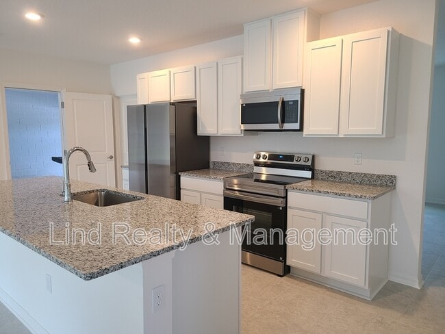 15 Riptide Pl in Palm Coast, FL - Building Photo - Building Photo