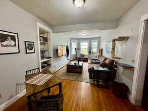 51 Montebello Rd, Unit 1 in Boston, MA - Building Photo - Building Photo