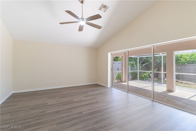 177 Sabal Lake Dr in Naples, FL - Building Photo - Building Photo