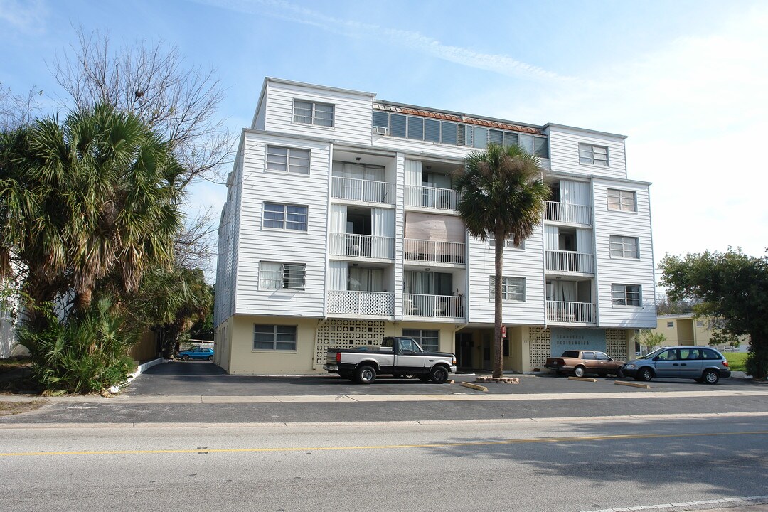 Seabreeze Residencies Apartments in Daytona Beach, FL - Building Photo