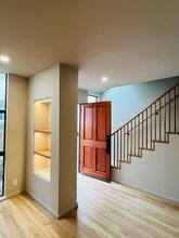 1034 18th St, Unit 4 in Santa Monica, CA - Foto de edificio - Building Photo