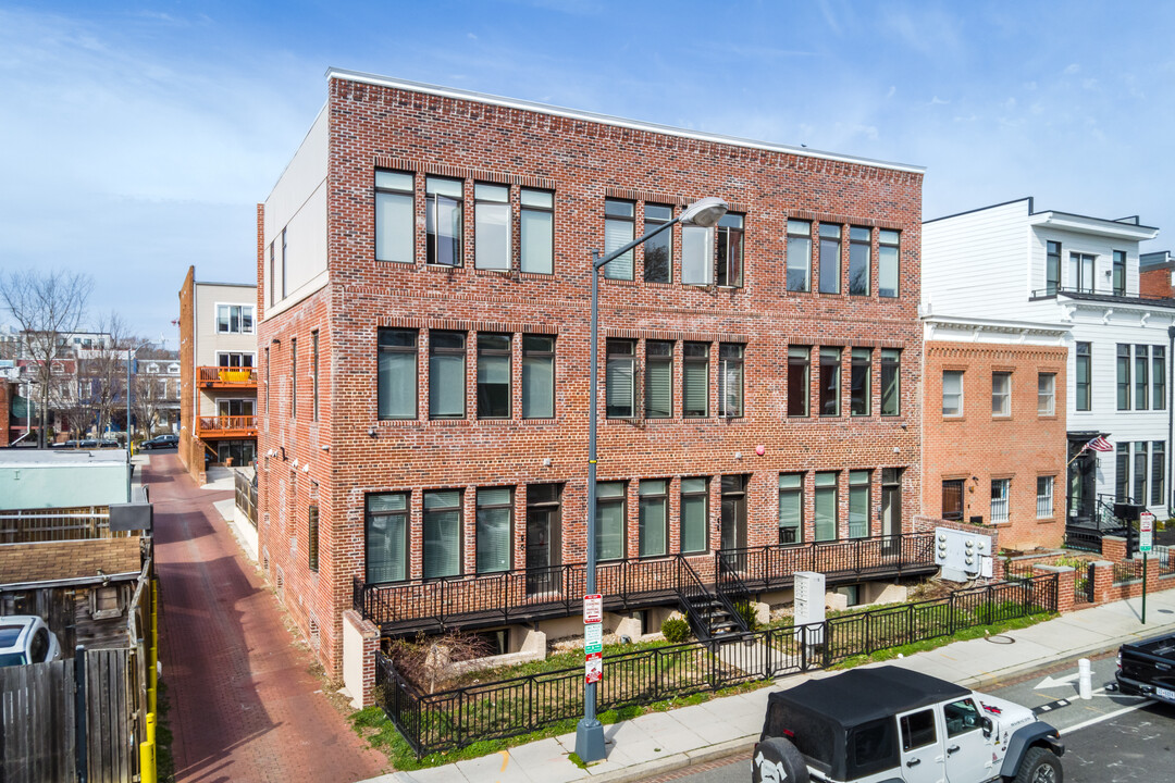 Residence At 1110 in Washington, DC - Building Photo