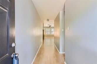 3104 Jubilee Trail in Austin, TX - Foto de edificio - Building Photo
