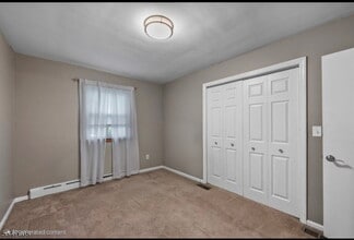 706 Boesel Ave in Manville, NJ - Building Photo - Building Photo