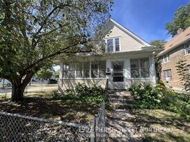1902 Pierce St NE in Minneapolis, MN - Building Photo