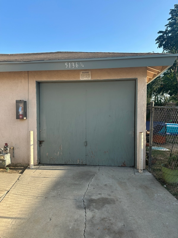 5136 1/4 Clara St in Cudahy, CA - Building Photo - Building Photo