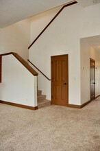 940 W Willow Lake Loop in Coeur d'Alene, ID - Foto de edificio - Building Photo