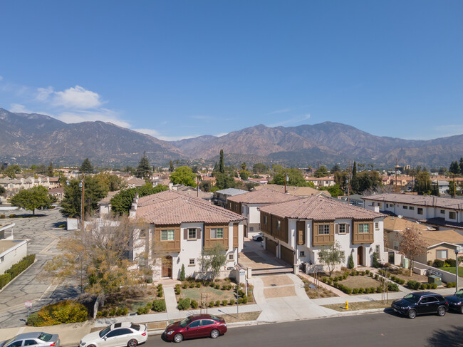 141-145 Alice St in Arcadia, CA - Foto de edificio - Building Photo