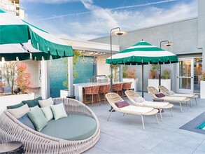 Modera Argyle in Los Angeles, CA - Building Photo - Building Photo