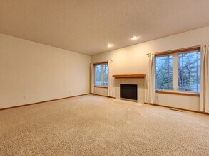 13667 Couchtown Ave in Rosemount, MN - Building Photo - Building Photo