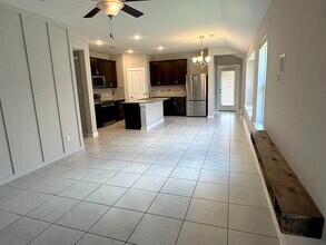 2629 Bernadino Dr in La Marque, TX - Building Photo - Building Photo