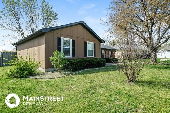 3702 Bartlett Ct in Louisville, KY - Building Photo - Building Photo