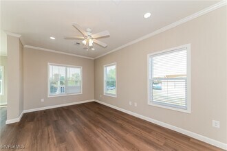 217 Santurce Ave in North Port, FL - Building Photo - Building Photo