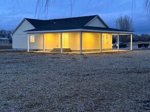 5265 S 4300 W in Rexburg, ID - Building Photo - Building Photo