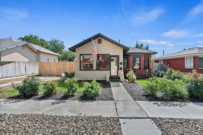 property at 21 E State Ave