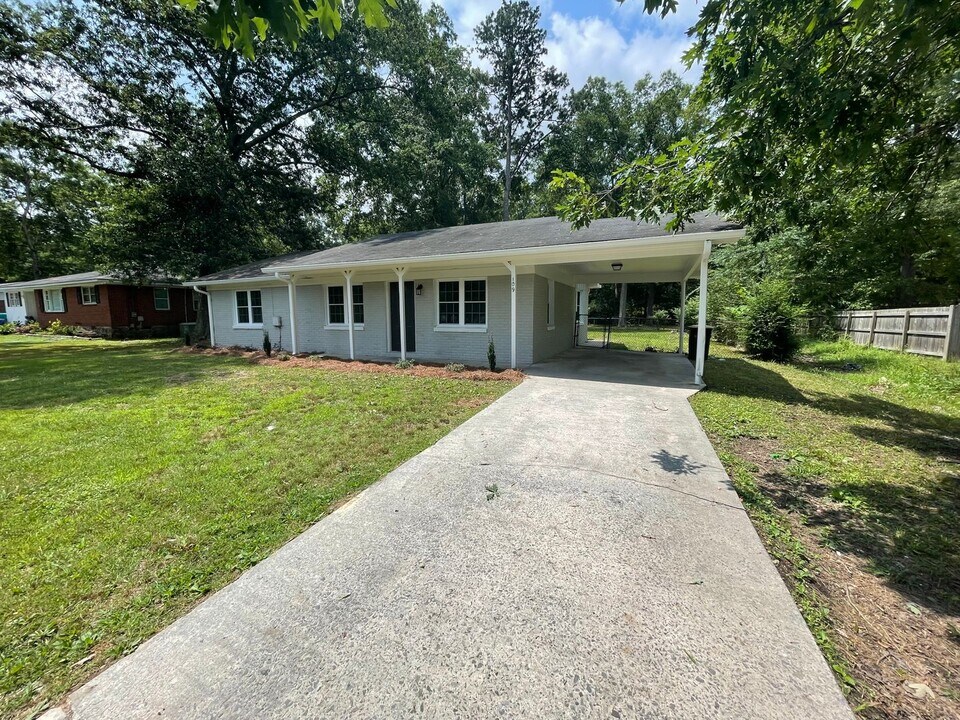 109 Simpson Dr NW in Rome, GA - Building Photo