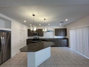 5678 Woodchester Ave in Las Vegas, NV - Building Photo - Building Photo