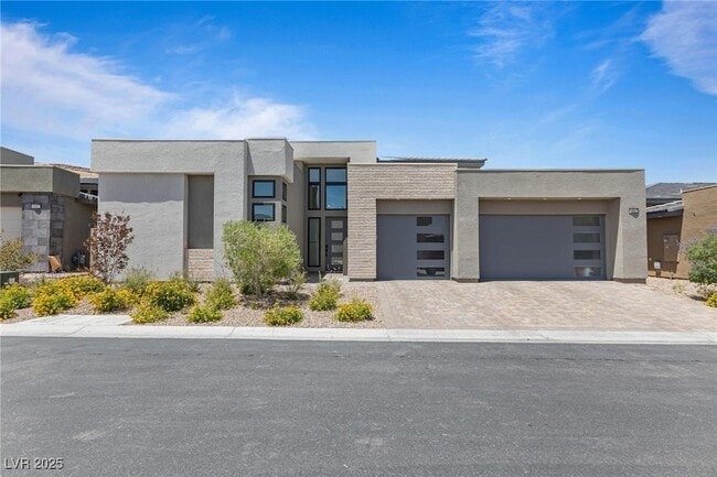 10927 White Clay Dr in Las Vegas, NV - Building Photo - Building Photo