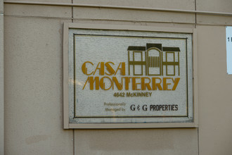 Casa Monterrey in Dallas, TX - Foto de edificio - Building Photo