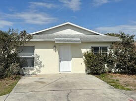 817 Eastern Ave in St. Cloud, FL - Building Photo