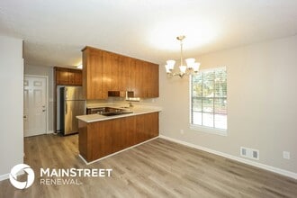 5946 Twilight Trail in Morrow, GA - Foto de edificio - Building Photo