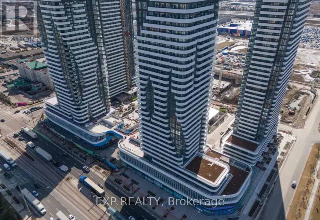 195-4195 Commerce St in Vaughan, ON - Building Photo