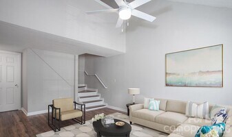 347 Crown Point Dr in Salisbury, NC - Building Photo