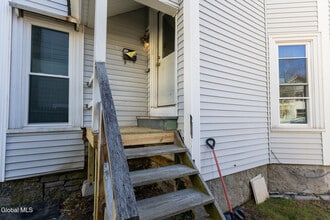 104 Lawrence St in Glens Falls, NY - Building Photo - Building Photo