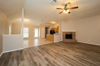1309 Allante Ct in Euless, TX - Building Photo - Building Photo