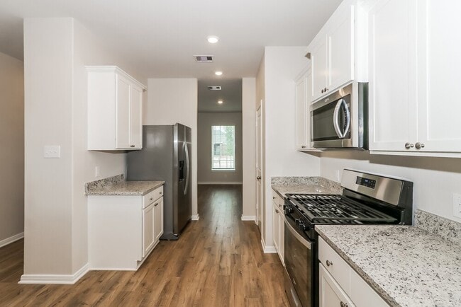 property at 401 San Miguel Crk Dr